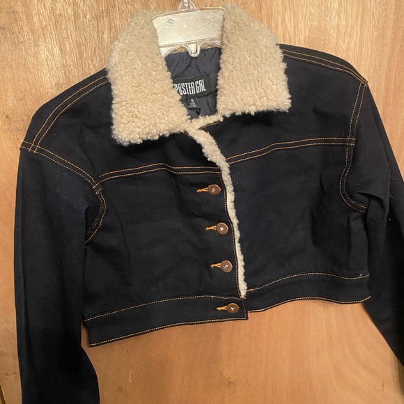 POSTER GIRL Cropped Jacket with Cream shearling Collar - Picture 8 of 15